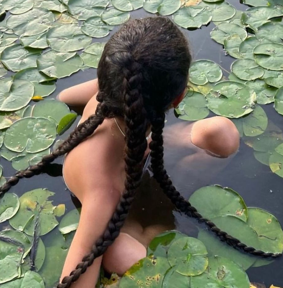 How do plaits protect your hair while you sleep? – HINU