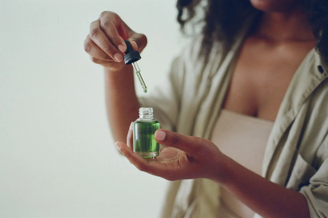 A Guide to Incorporating Hair Oil into Your Hair Care Routine