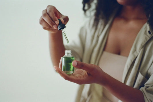 A Guide to Incorporating Hair Oil into Your Hair Care Routine