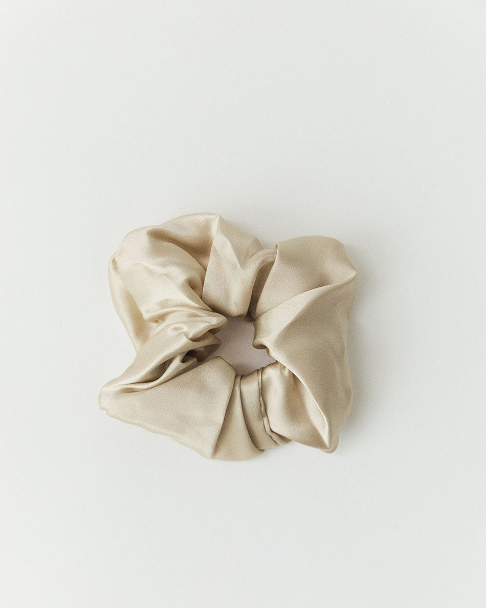 SILK SCRUNCHIE PACK OF 3
