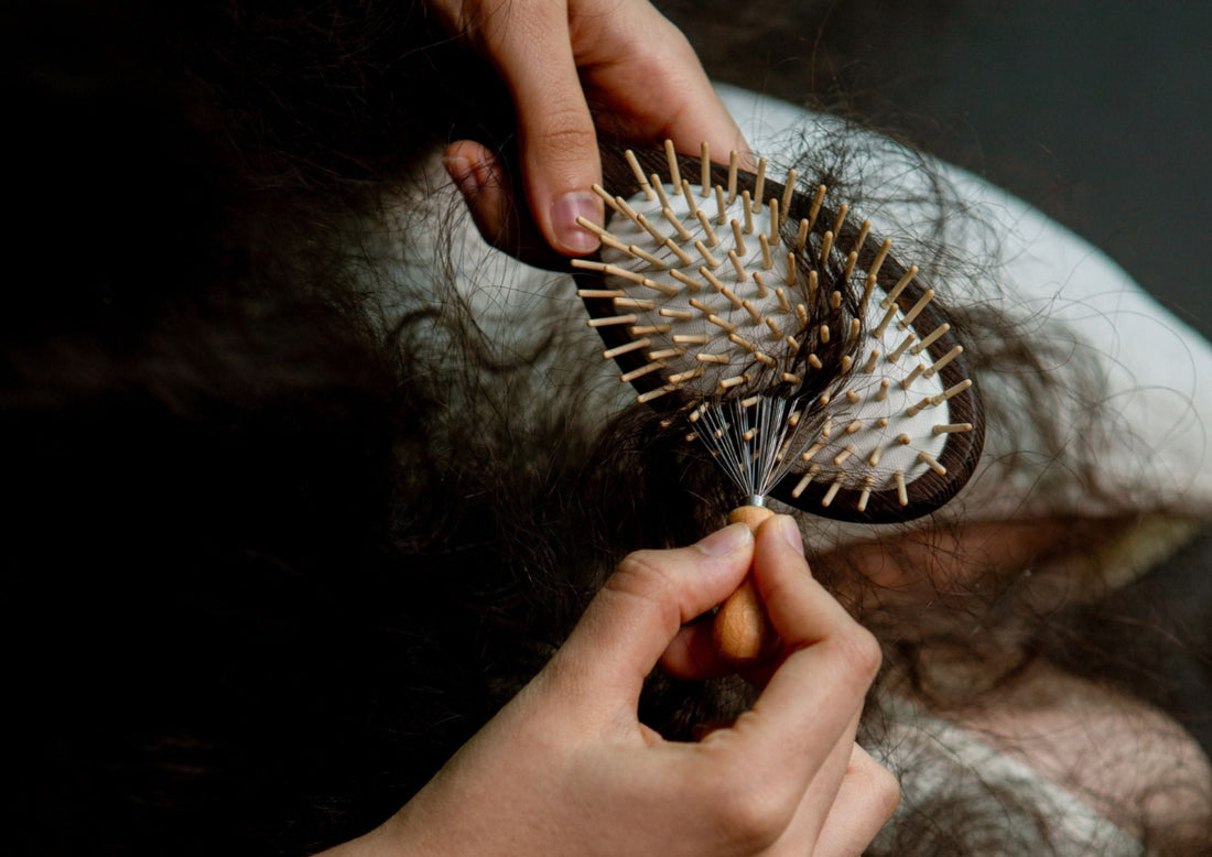 How to Clean Your Hair Brush: A Step by Step Guide