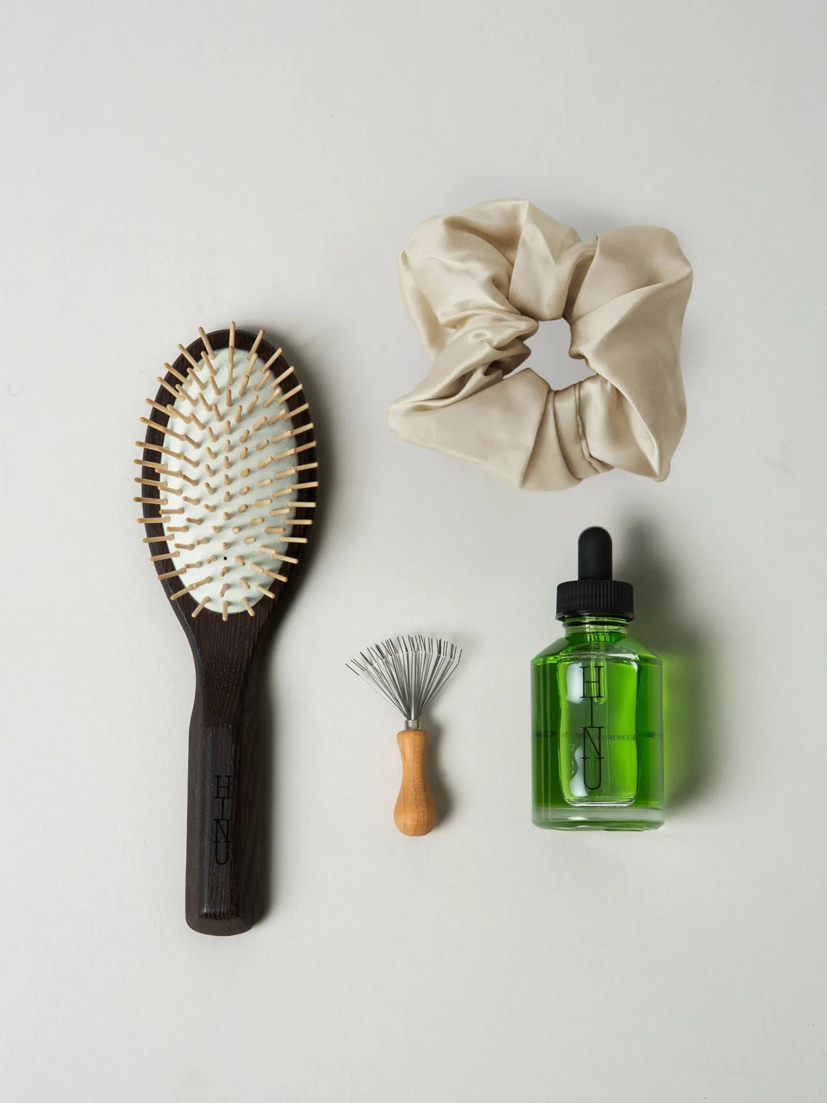 HINU Foundational Kit with wooden brush, cleaner, Hair Growth Oil and cream scrunchie